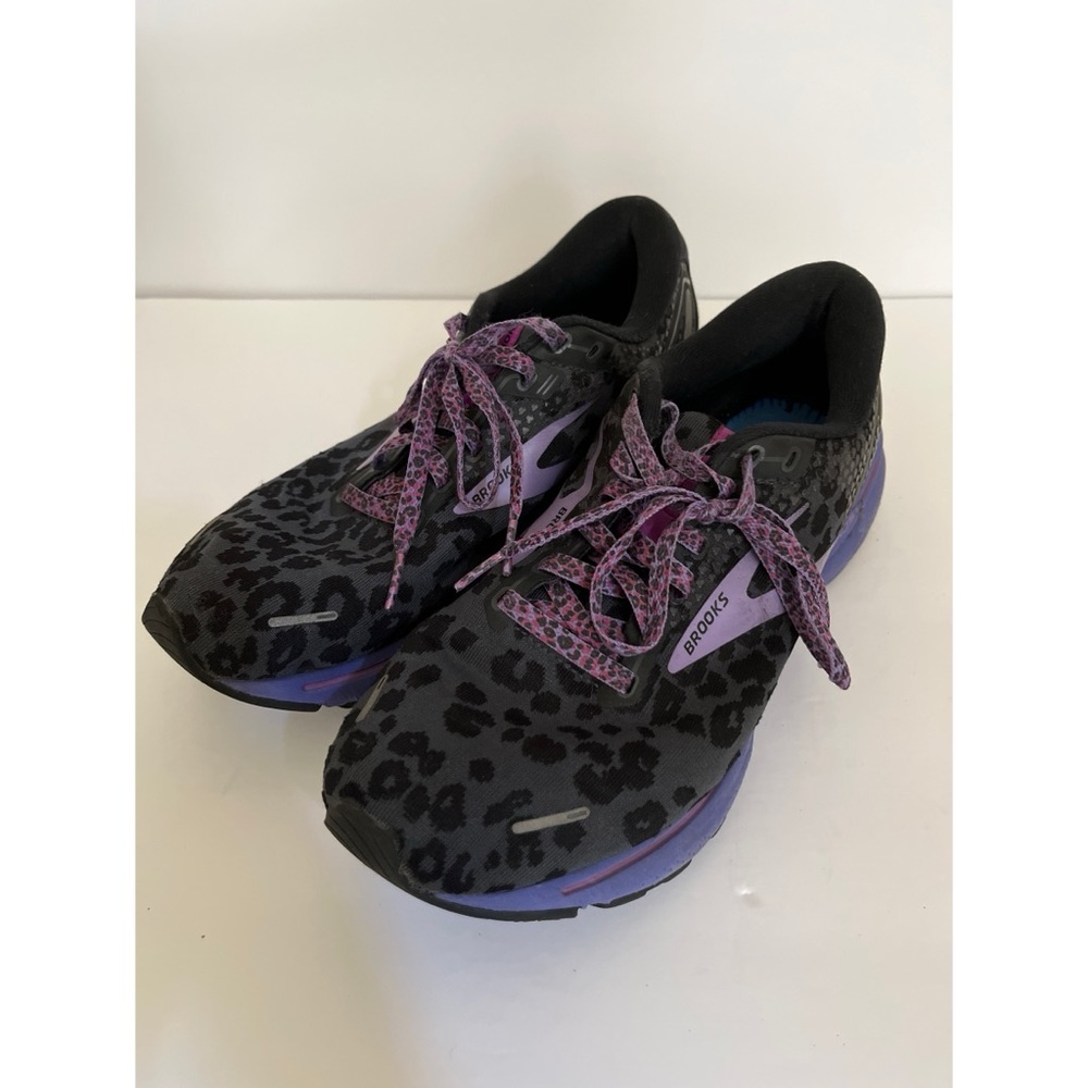 Brooks Ghost 14 Black and Purple Animal Print Shoes Women’s Size 10.5 Medium